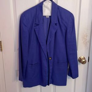 Casual Corner vintage size 4 linen blazer with shoulder pads